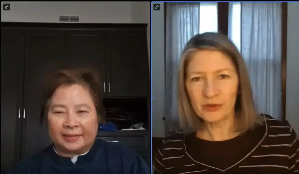 Chat with Julia Heart